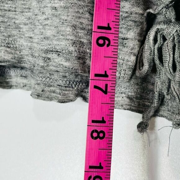 Emma & Sam Heather Gray Side Tie Linen Crop Tank Top - Picture 7 of 8